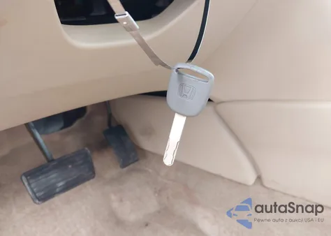 2009 Honda Accord 2.4 Lx-P z USA, uszkodzony, nr VIN 1HGCP26409A067401